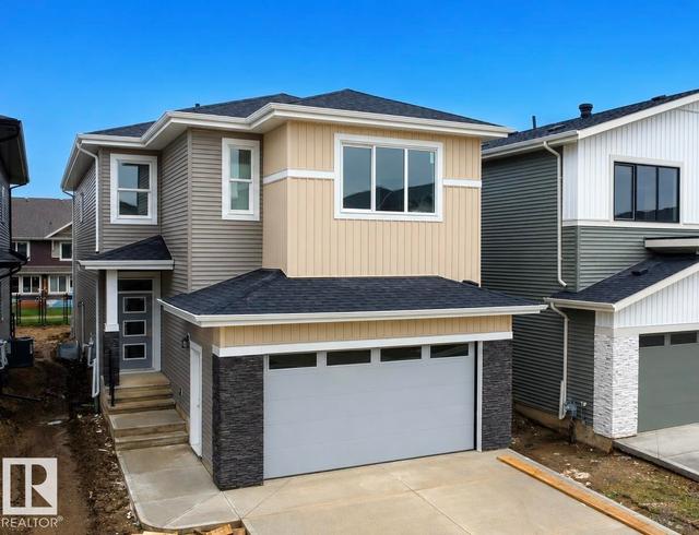 8423 MAYDAY LINK Link SW  Edmonton, AB T6X 3G1