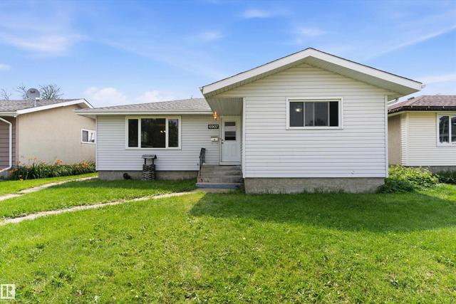 6907 DELWOOD Road NW  Edmonton, AB T5C 3A6