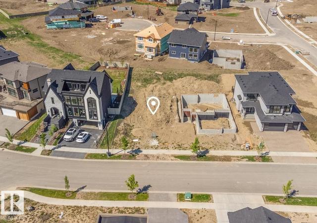 3505 KESWICK Boulevard SW  Edmonton, AB T6W 4V6
