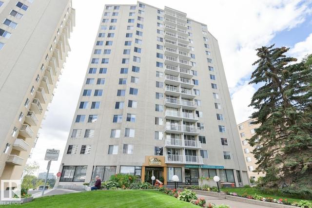 #701 12141 JASPER AV NW  Edmonton, AB T5N 3X8