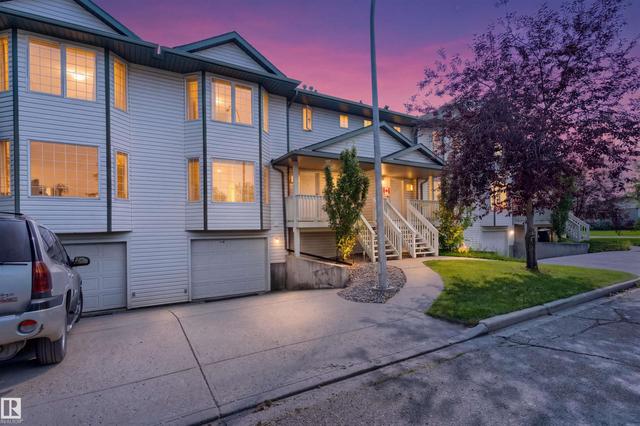 15817 102 Avenue NW  Edmonton, AB T5P 4P7
