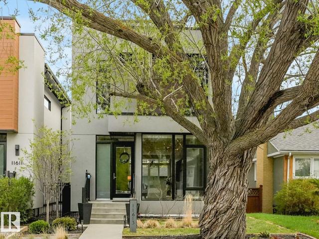 11613 72 Avenue NW  Edmonton, AB T6G 0B9