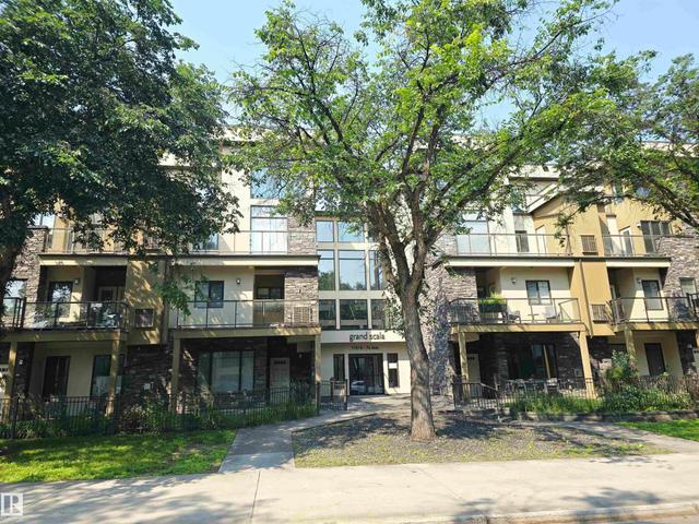 #21 11518 76 AV NW  Edmonton, AB T6G 0K7
