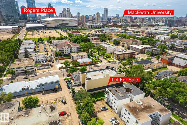 10709 103 Street NW  Edmonton, AB T5H 2V7