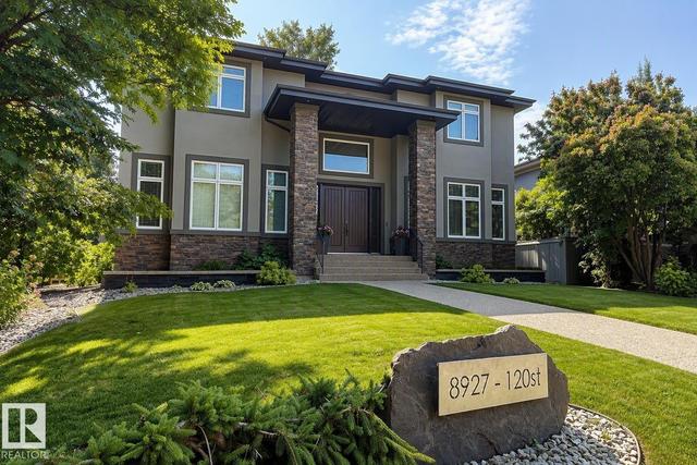 8927 120 Street NW  Edmonton, AB T6J 1X6