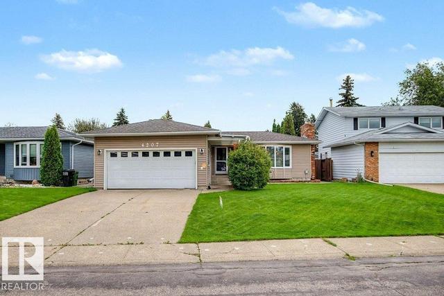 4207 109 A Street NW  Edmonton, AB T6J 2R7