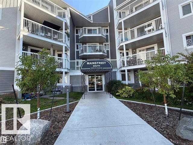 #302 5005 31 AV NW  Edmonton, AB T6L 6S6