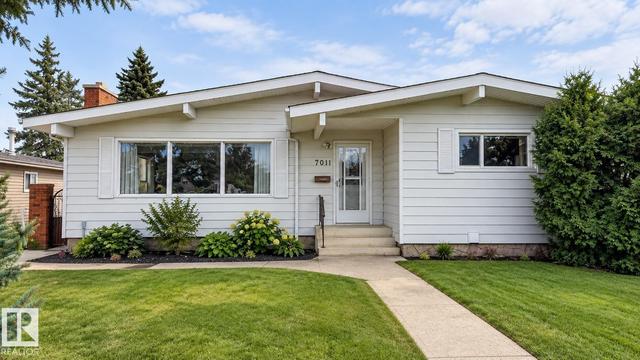 7011 141 Avenue NW NW  Edmonton, AB T5C 2M9