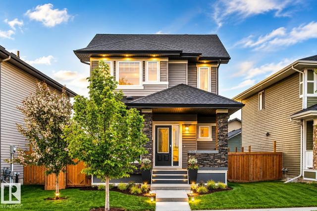 16015 11 Avenue SW  Edmonton, AB T6W 1A4