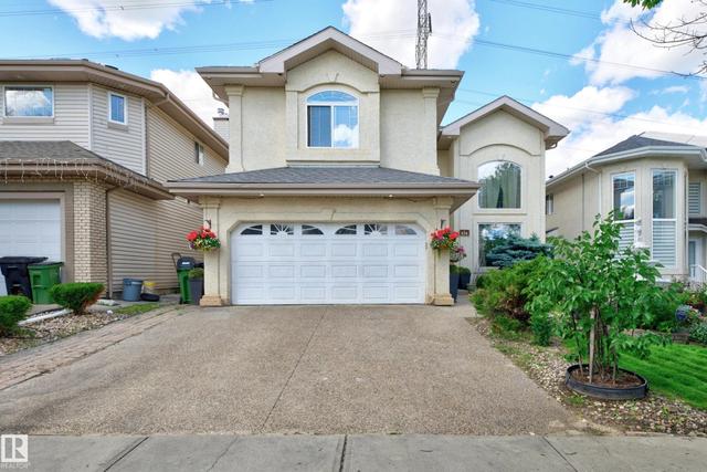 979 HOLLINGSWORTH BEND Bend NW  Edmonton, AB T6R 3G7