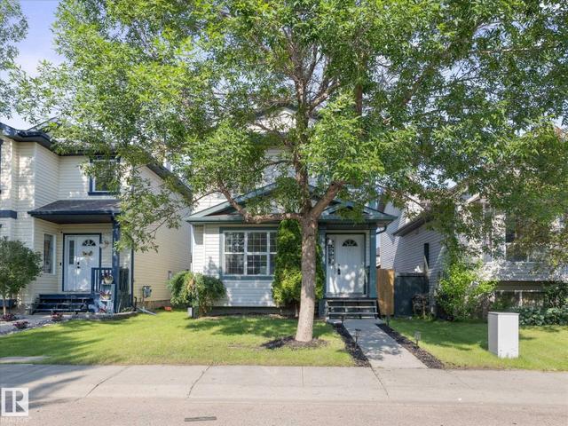 1502 GRANT Way NW  Edmonton, AB T5T 6M9