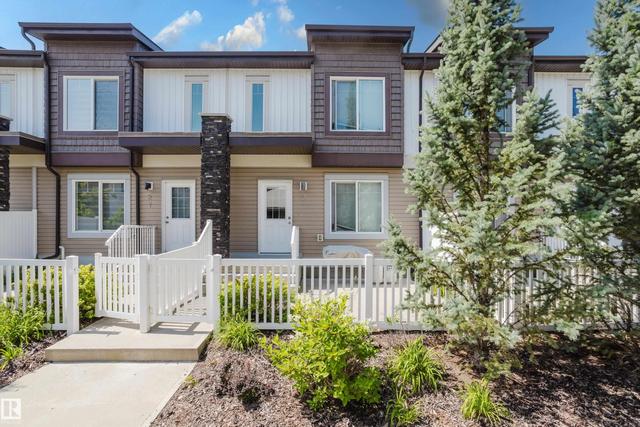 #28 2215 24 ST NW  Edmonton, AB T6T 1A6