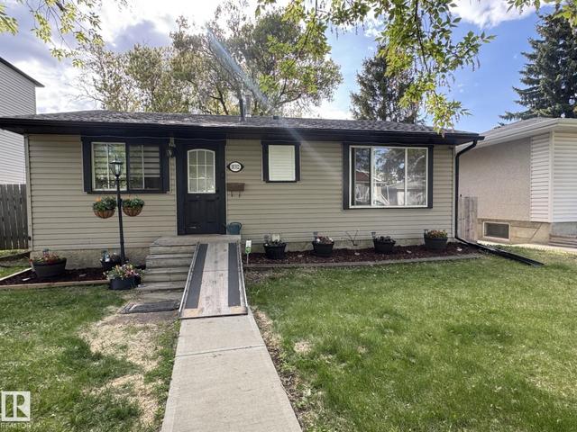 10312 154 Street NW  Edmonton, AB T5P 2H6