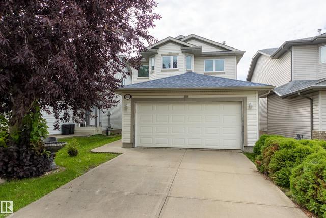 11335 167B Ave NW  Edmonton, AB T5X 6G8