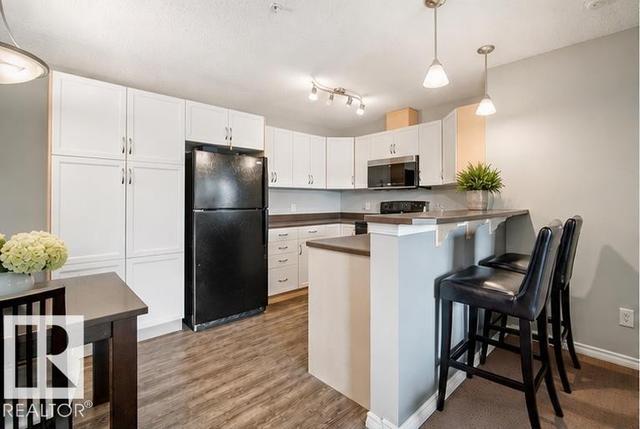#340 2436 GUARDIAN RD NW  Edmonton, AB T5T 2P5