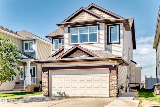 2812 12 Street NW  Edmonton, AB T6T 0V8