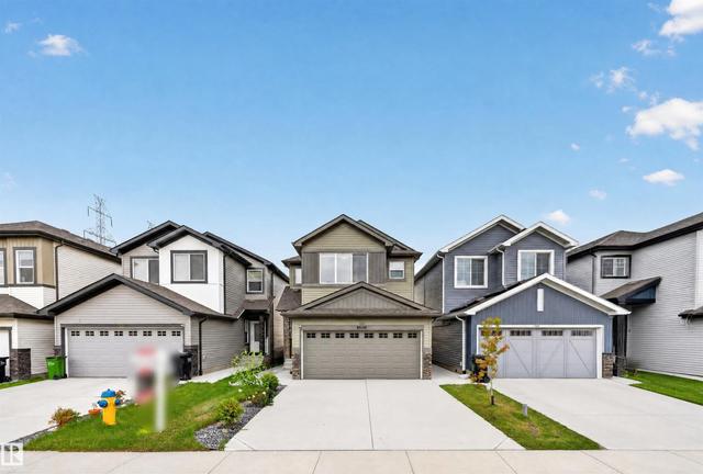 1676 27 Street NW  Edmonton, AB T6T 2T8