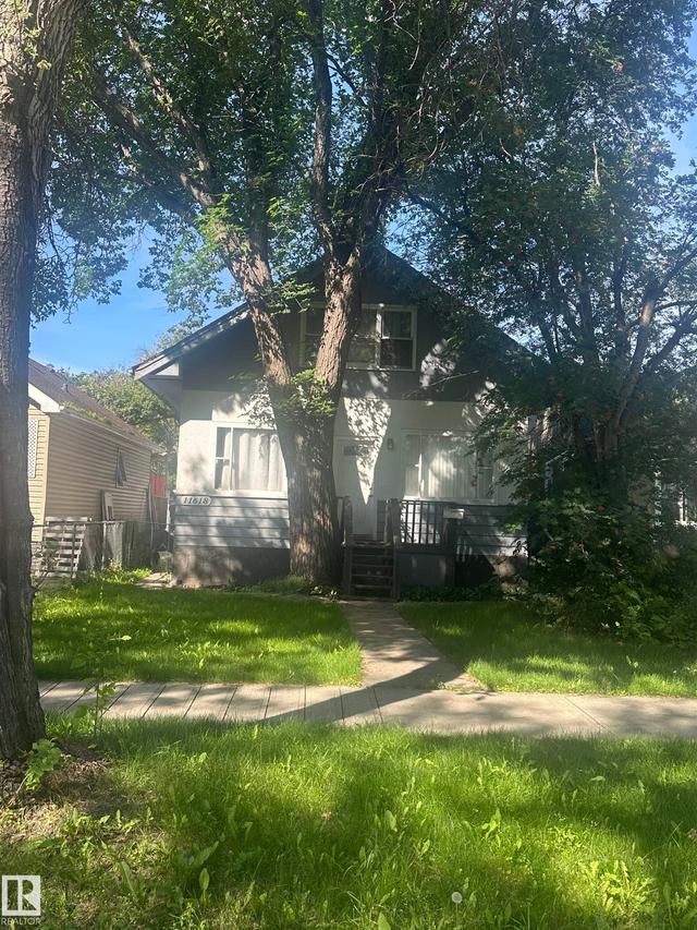 11618 89 Street NW  Edmonton, AB T5B 3V2
