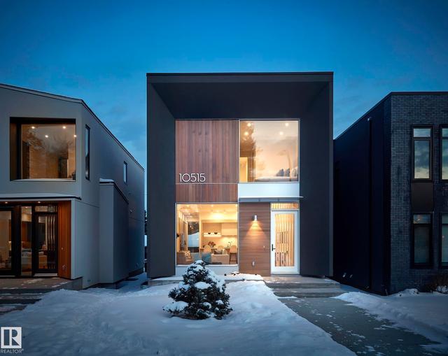 10515 75 Street NW  Edmonton, AB T6A 2Z6