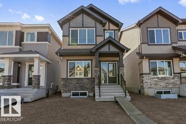 20707 43 Avenue NW  Edmonton, AB T6M 3E3