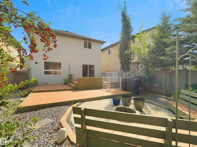 2410 32B Street NW  Edmonton, AB T6T 1Y6