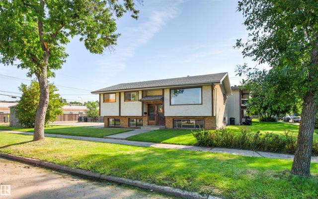 11703 38 Street NW  Edmonton, AB T5W 2H2
