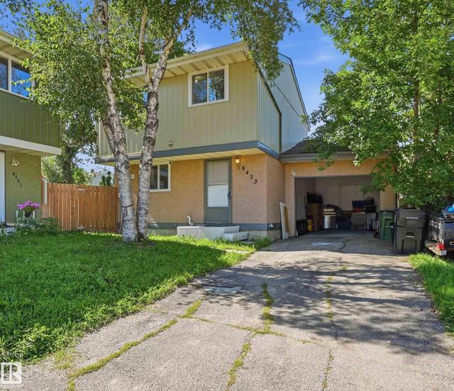 8423 MILL WOODS Road NW  Edmonton, AB T6K 2P6
