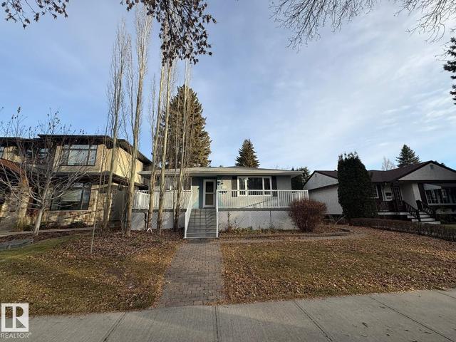 9733 143 Street NW  Edmonton, AB T5N 2R3