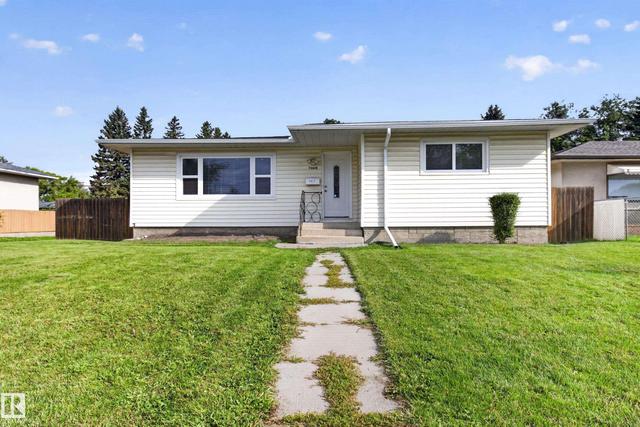 7108 90 Avenue NW  Edmonton, AB T6B 0P4