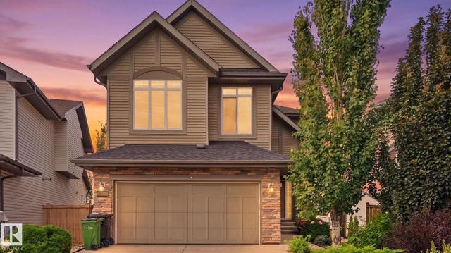 1832 56 Street SW  Edmonton, AB T6X 1T6