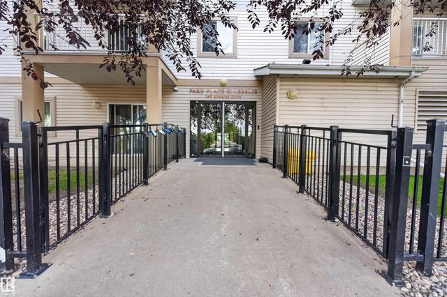 #221 245 EDWARDS DR SW  Edmonton, AB T6X 1J9