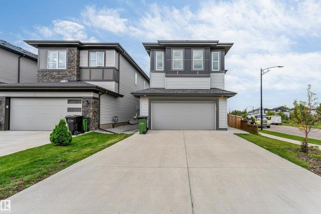 3404 CHECKNITA Terrace SW  Edmonton, AB T6W 4H6