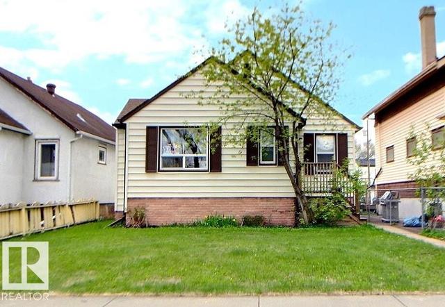 11626 87 Street NW  Edmonton, AB T5B 3M5
