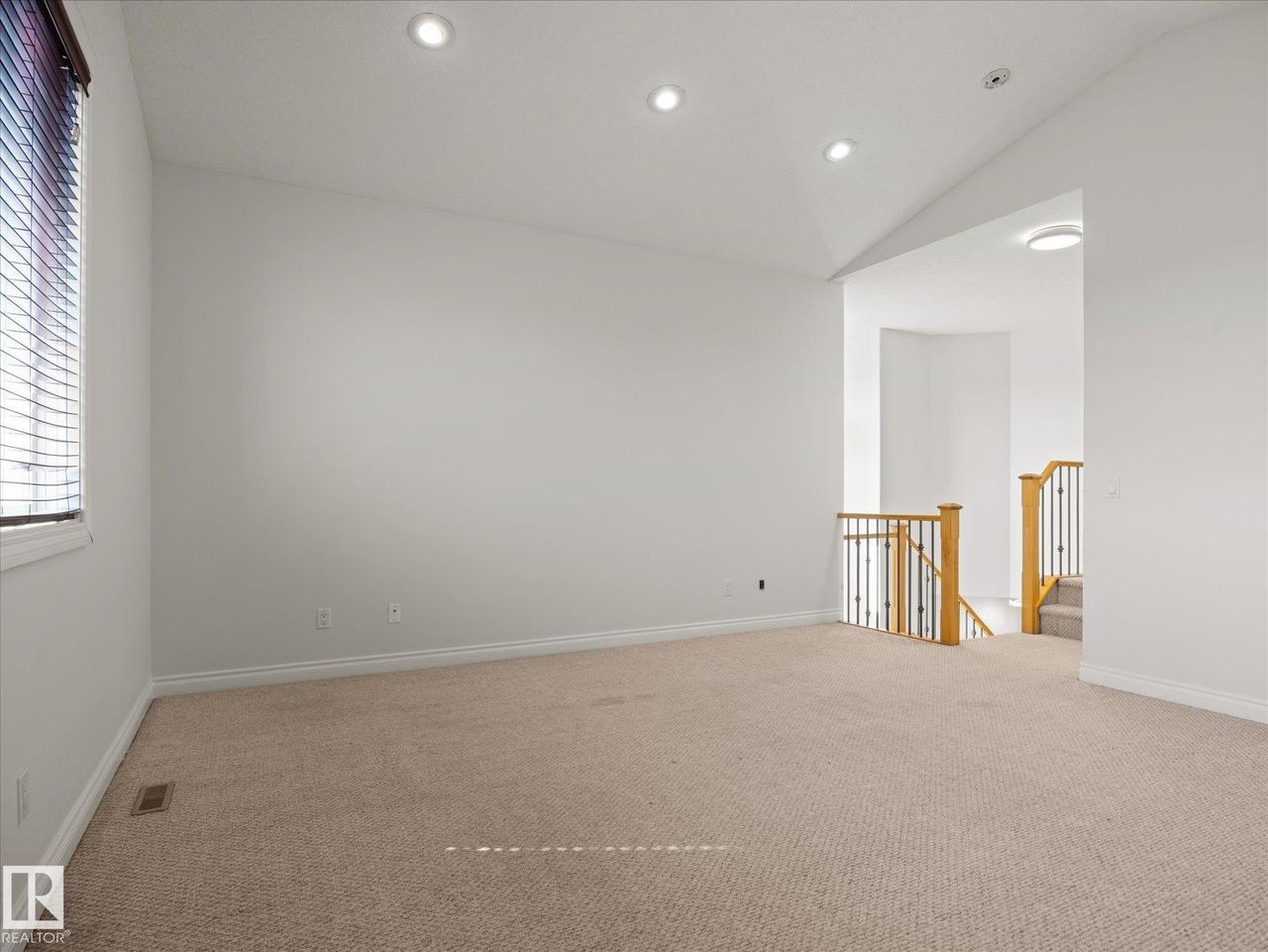 4704 160 Avenue Nw, Edmonton, AB - Indoor Photo Showing Other Room