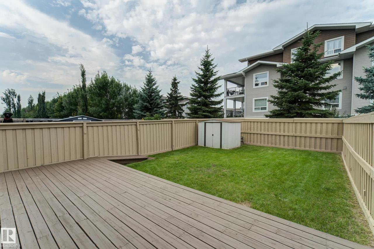 9145 Scott Crescent Nw, Edmonton, AB - Outdoor