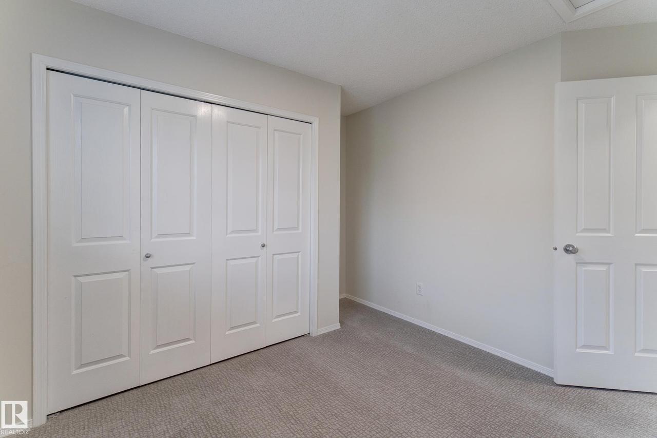 9145 Scott Crescent Nw, Edmonton, AB - Indoor