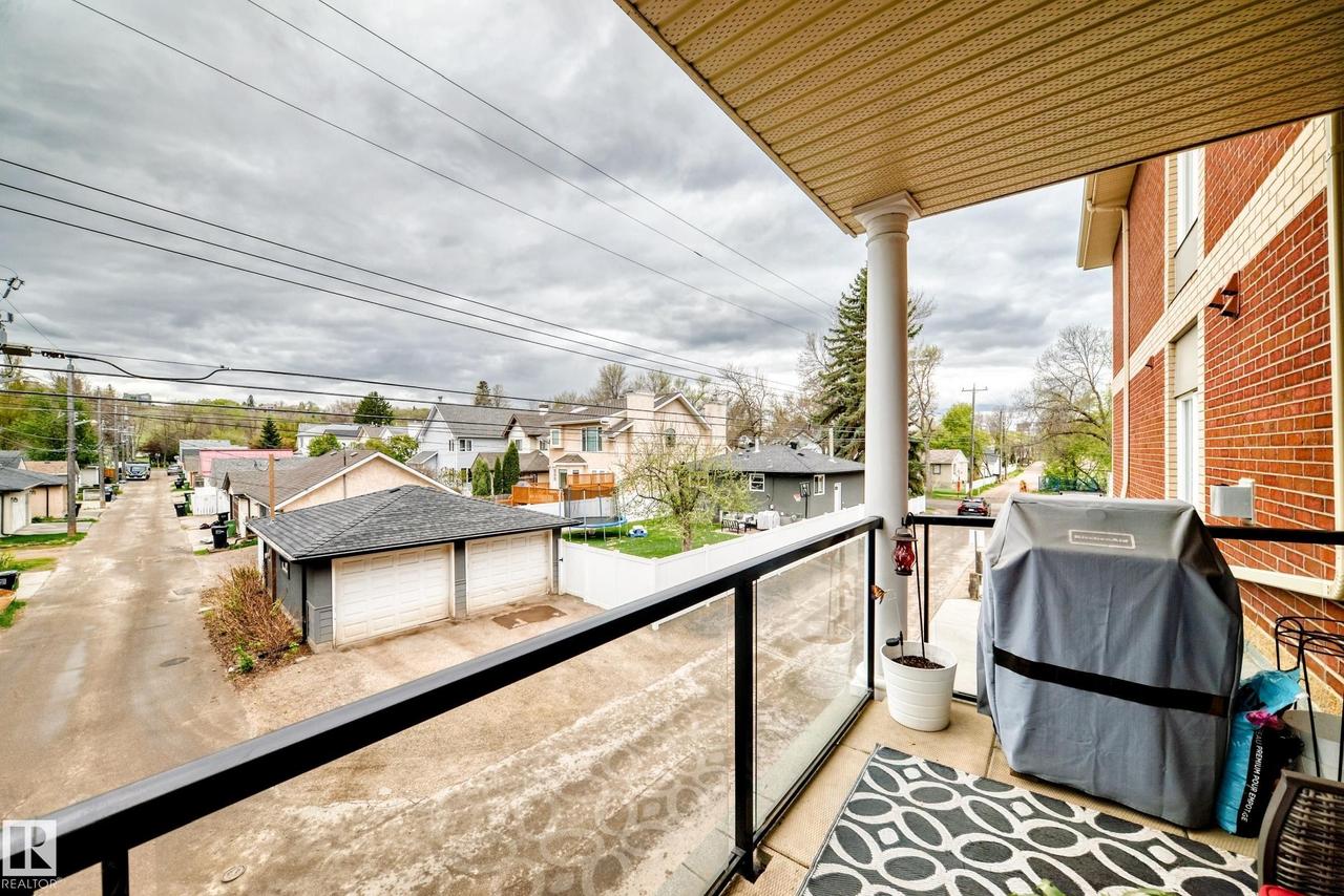 #211 9750 94 St Nw, Edmonton, AB - Outdoor With Exterior