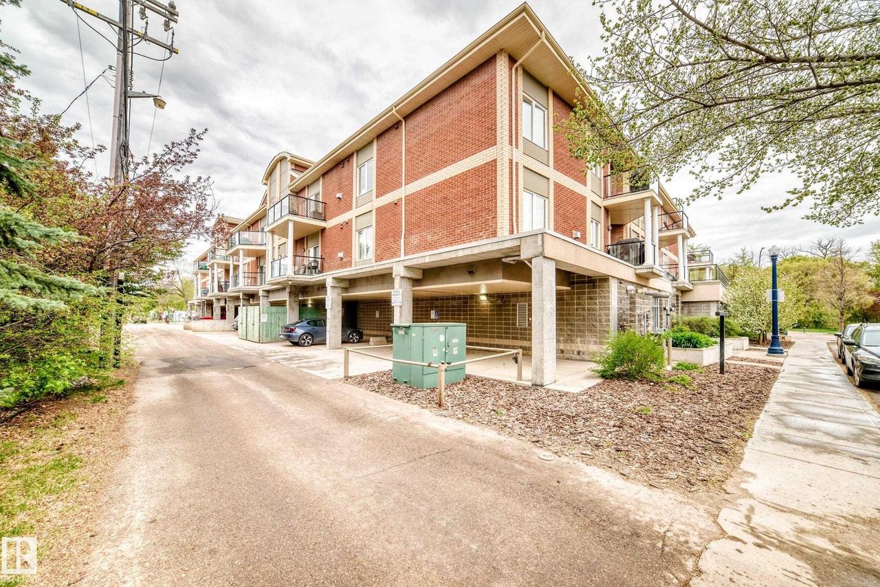 #211 9750 94 St Nw, Edmonton, AB - Outdoor With Facade