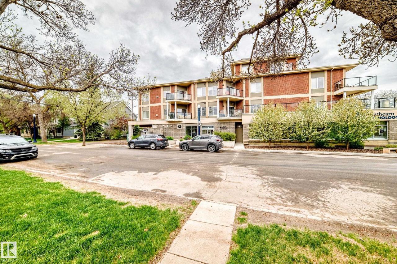 #211 9750 94 St Nw, Edmonton, AB - Outdoor With Facade