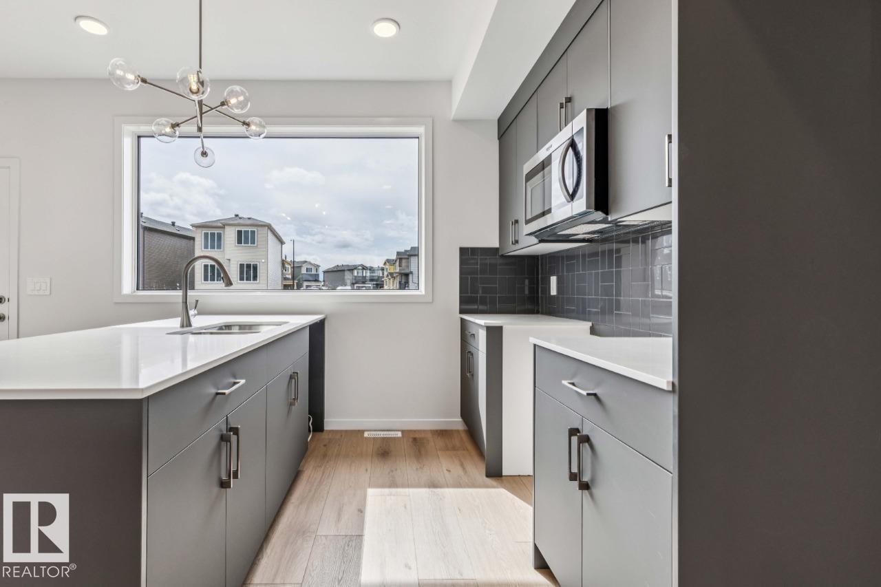 8024 228 Street Nw, Edmonton, AB - Indoor Photo Showing Kitchen