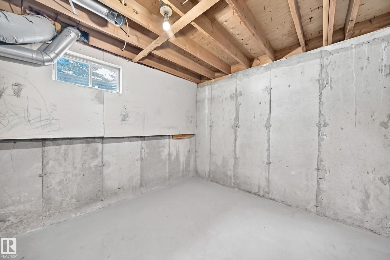 #6 1820 56 St Nw, Edmonton, AB - Indoor Photo Showing Basement