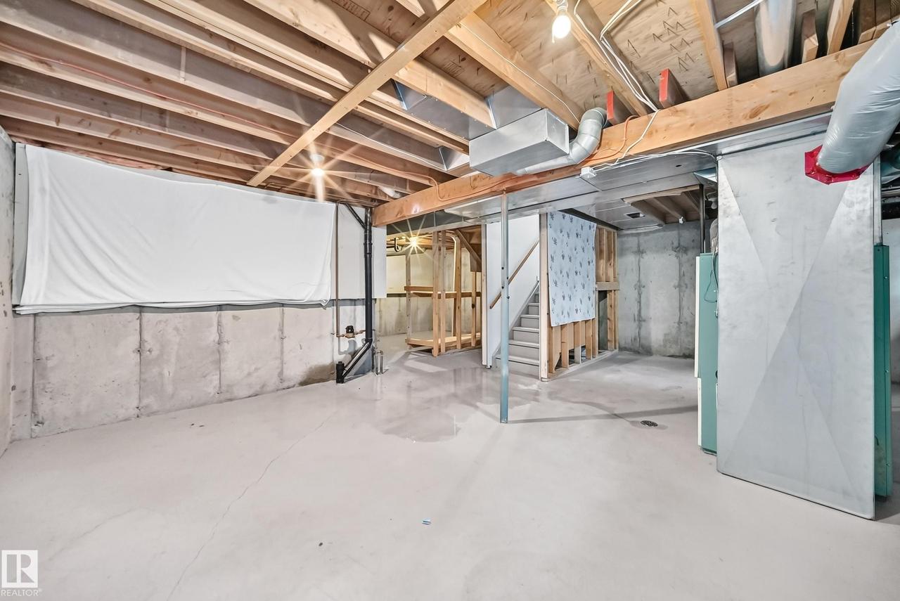 #6 1820 56 St Nw, Edmonton, AB - Indoor Photo Showing Basement