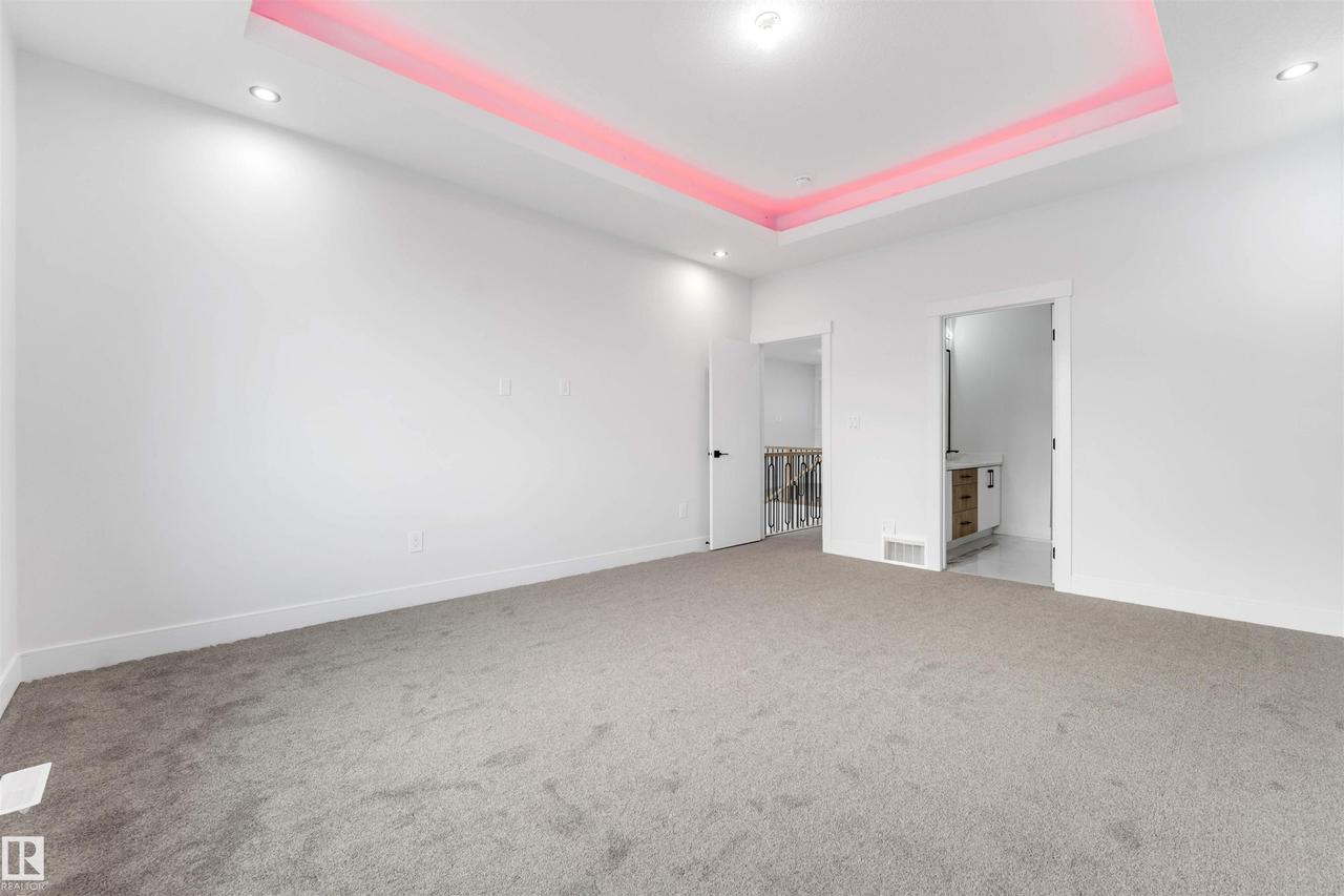 13136 187 Avenue Nw, Edmonton, AB - Indoor Photo Showing Other Room