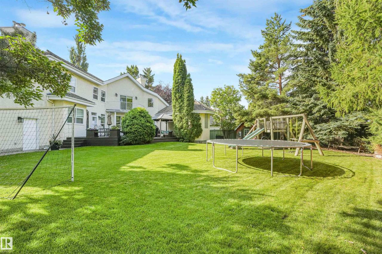 110 Weaver Drive Nw, Edmonton, AB 