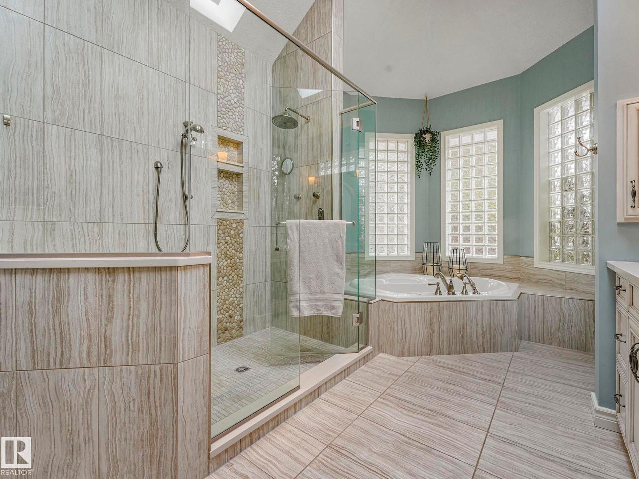 110 Weaver Drive Nw, Edmonton, AB 