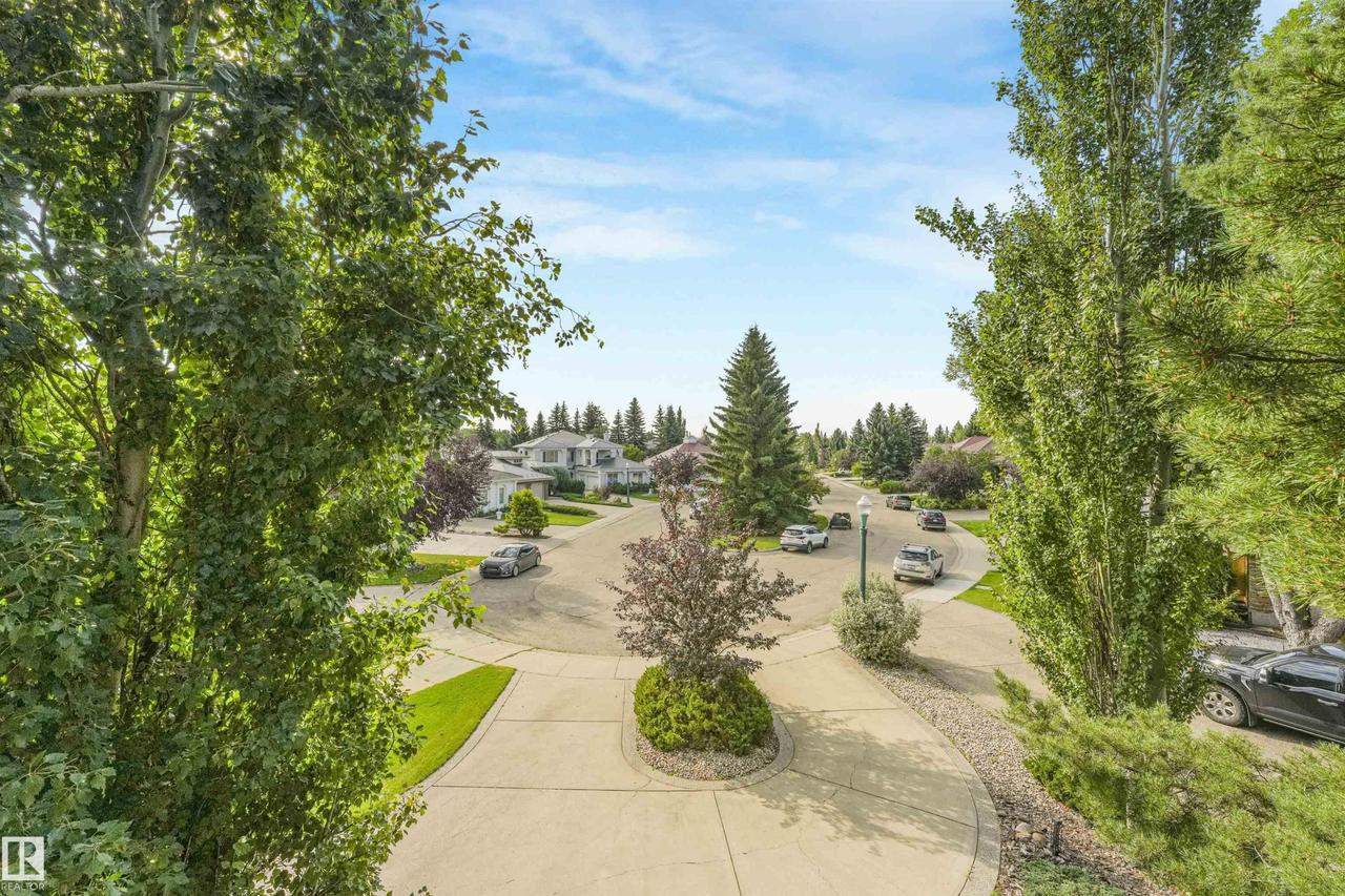 110 Weaver Drive Nw, Edmonton, AB 