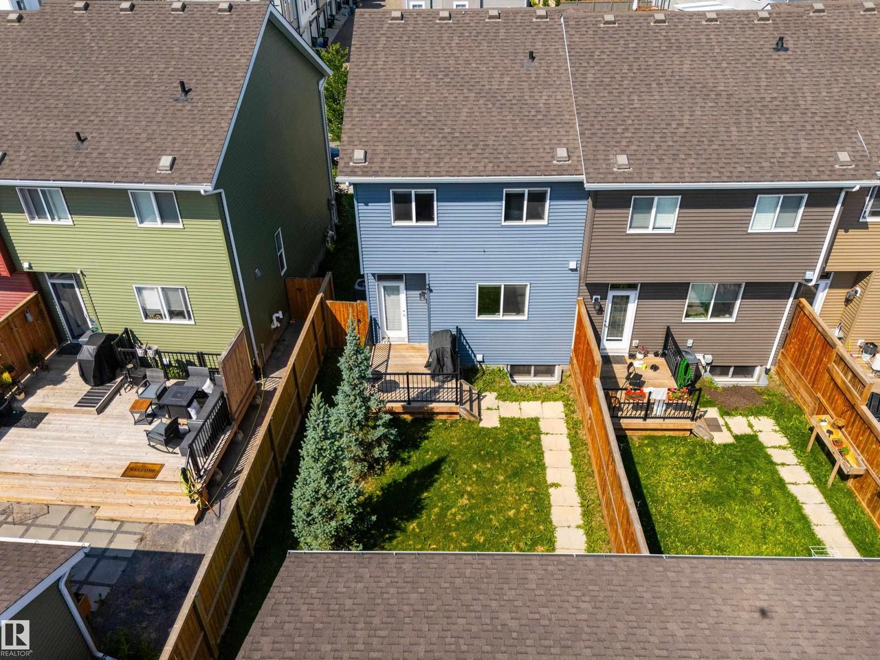 2627 Maple Way Nw, Edmonton, AB - Outdoor With Exterior