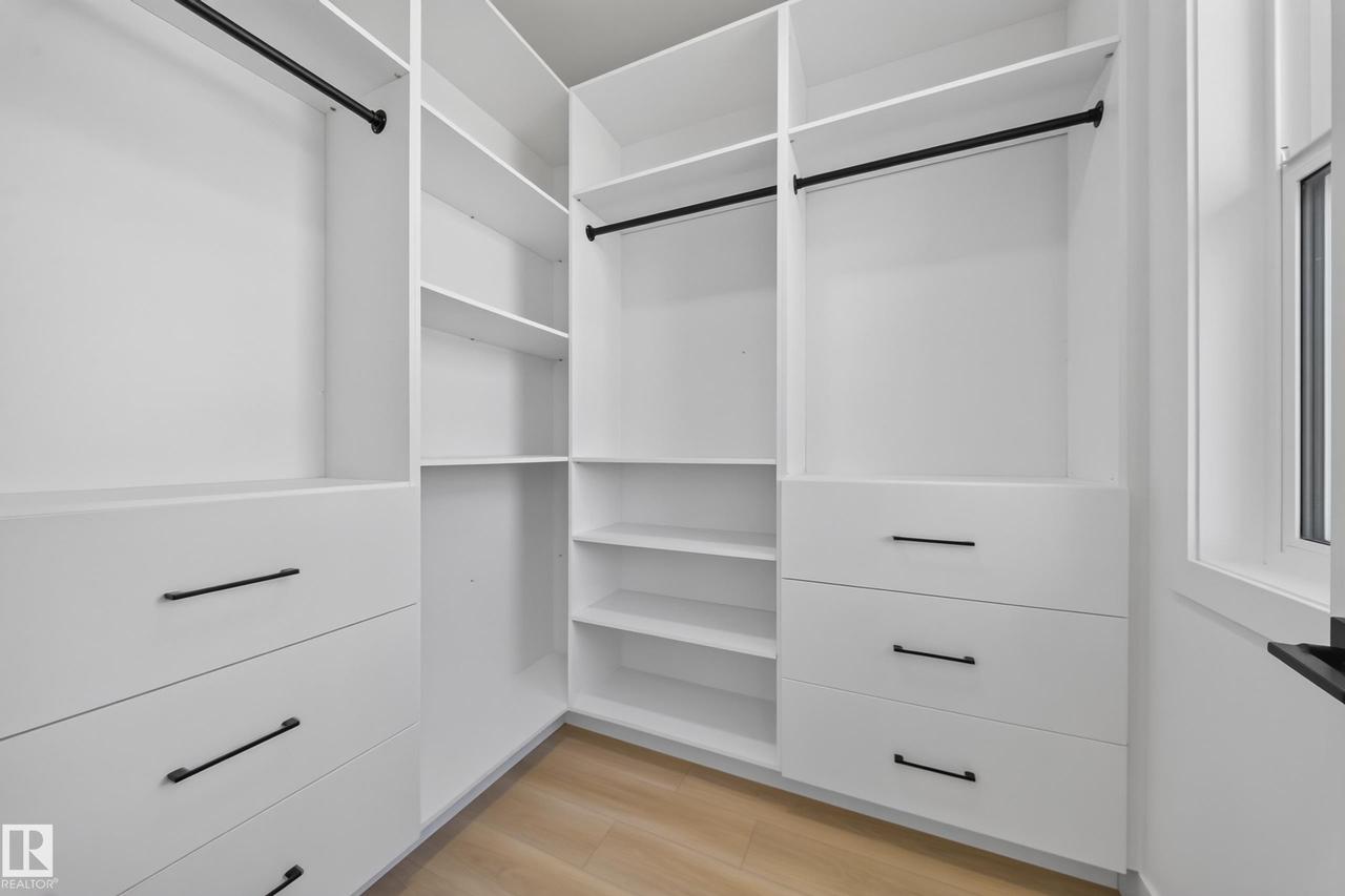 8512 Mayday Run Sw, Edmonton, AB - Indoor With Storage