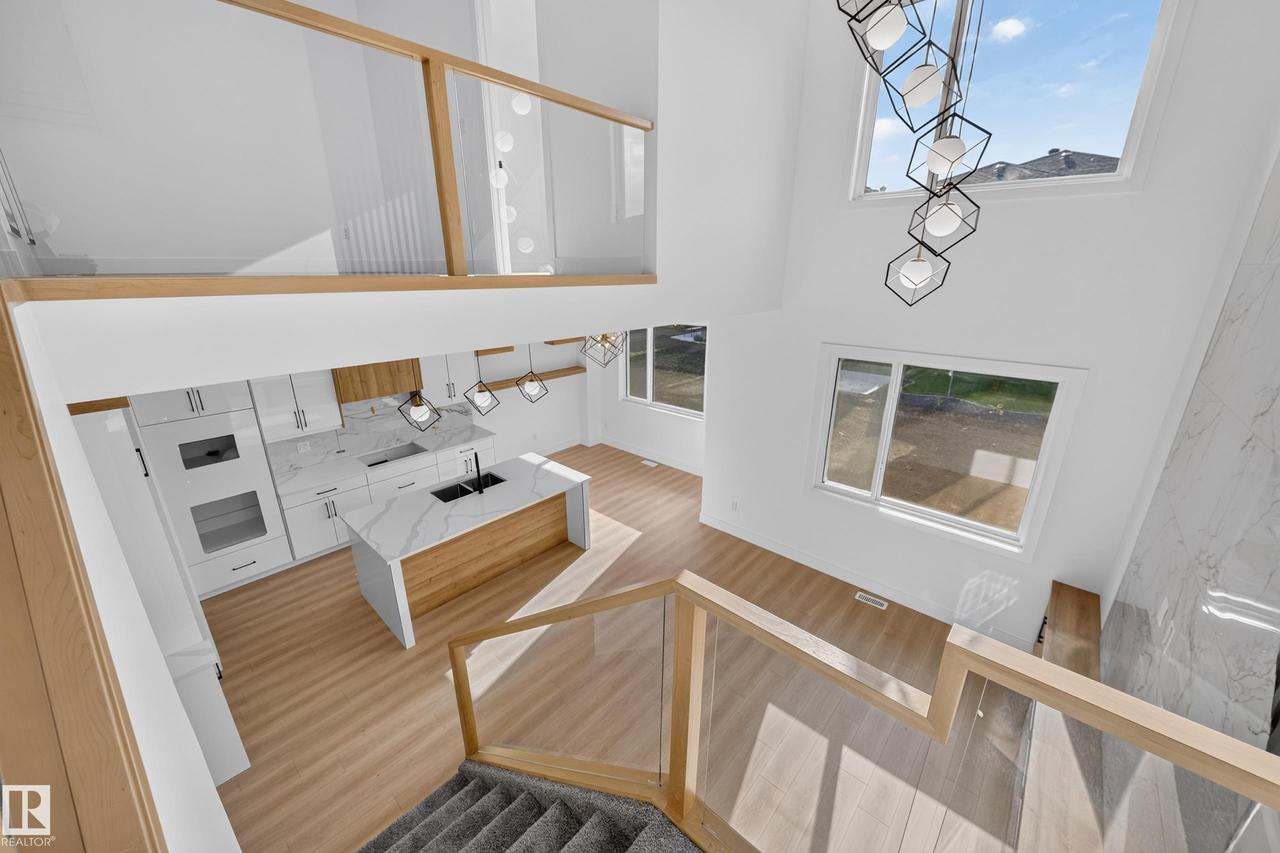 8512 Mayday Run Sw, Edmonton, AB - Indoor Photo Showing Other Room