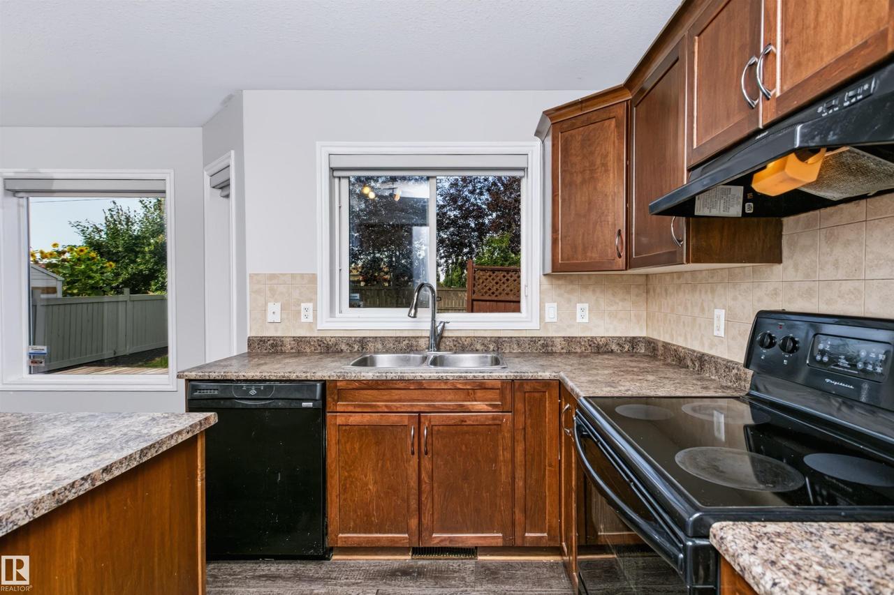 76 Bonin Crescent, Beaumont, AB - Indoor Photo Showing Other Room